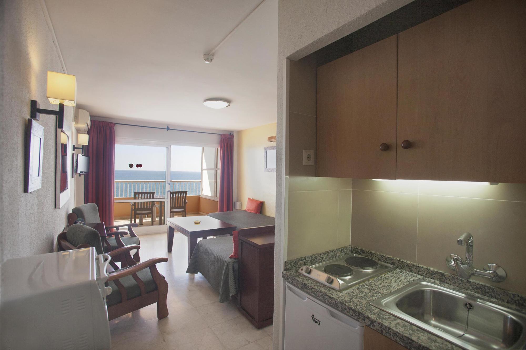 La Jabega Hotel Фуeнхирола Екстериор снимка