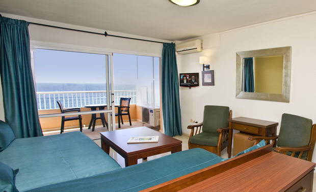 La Jabega Hotel Фуeнхирола Екстериор снимка